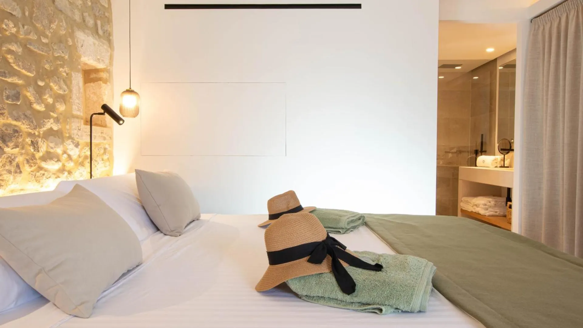 Fincahotel Treurer - Olive Grove & Grand House - Adults Only Algaida  5*, Algaida (Mallorca)